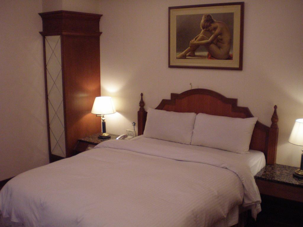 Emperor Hotel Kaohsiung Habitación foto