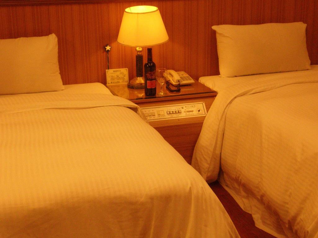 Emperor Hotel Kaohsiung Habitación foto