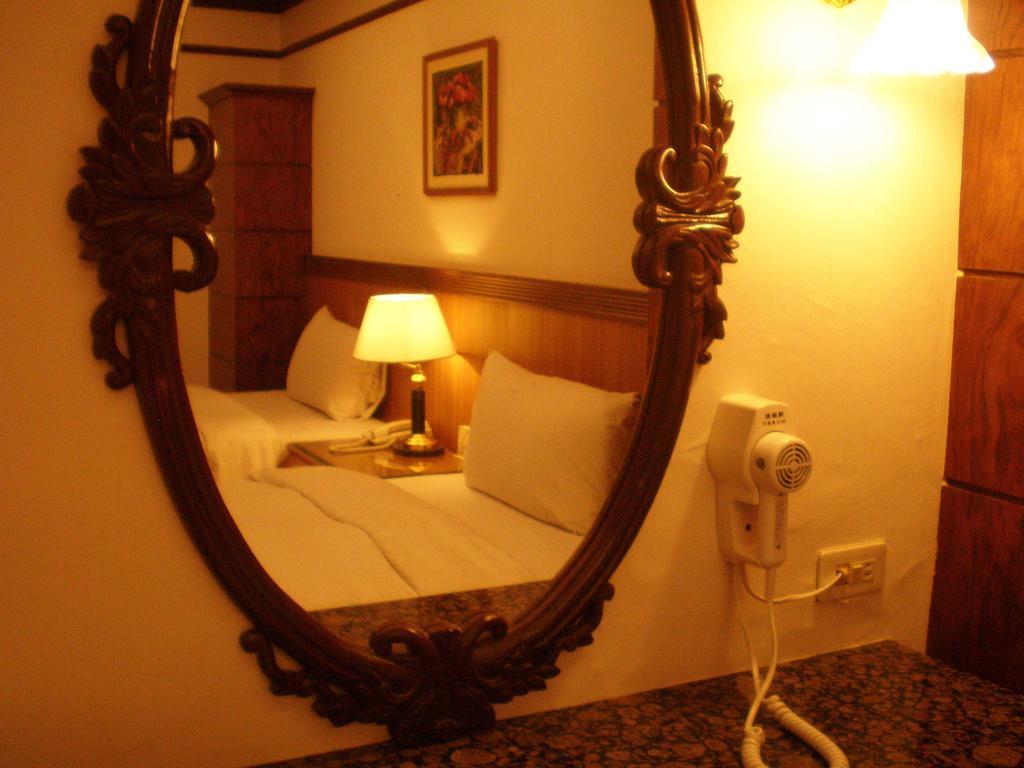 Emperor Hotel Kaohsiung Habitación foto